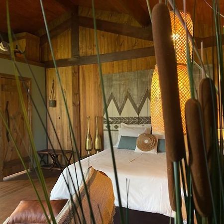 Pine Lodge - Direct Train To Porto Валонго Екстериор снимка