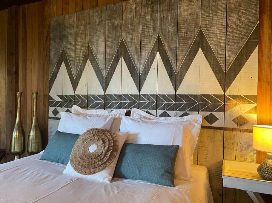 Pine Lodge - Direct Train To Porto Валонго Екстериор снимка